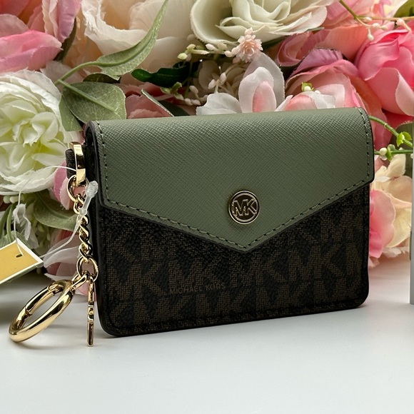 Michael Kors Small Flap Key Ring Card Case - Picture 3 of 14